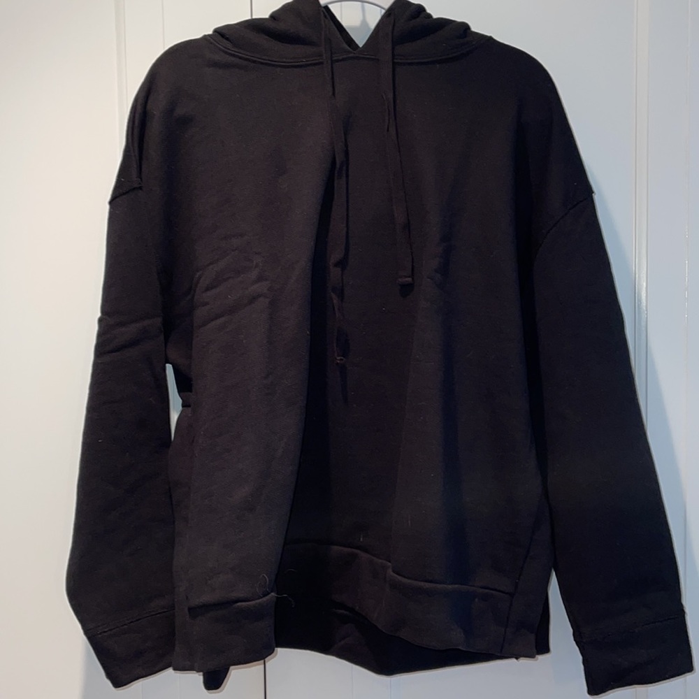 ALO Hoodie Sweatshirt.